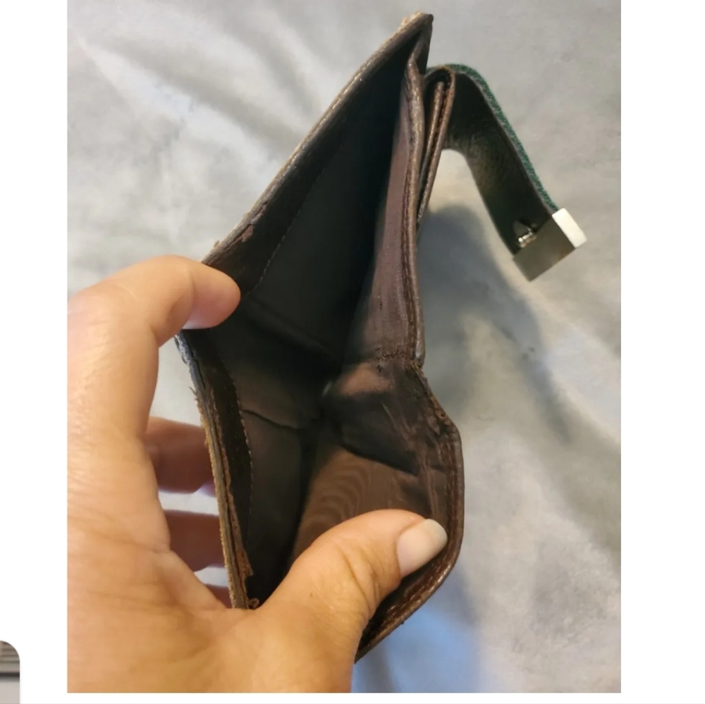 Vintage Gucci Bi-fold Monogram Wallet w Signature Stripe - Picture 3 of 4